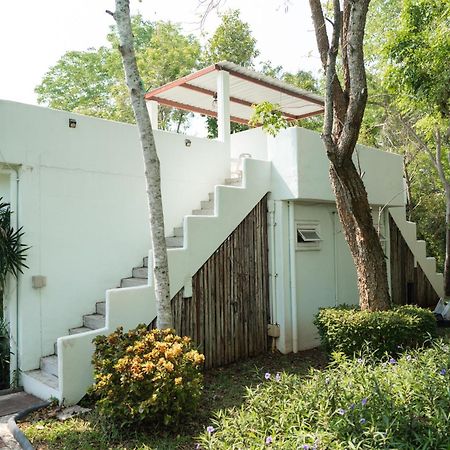 Villa Reina Resort ノンナムデン エクステリア 写真