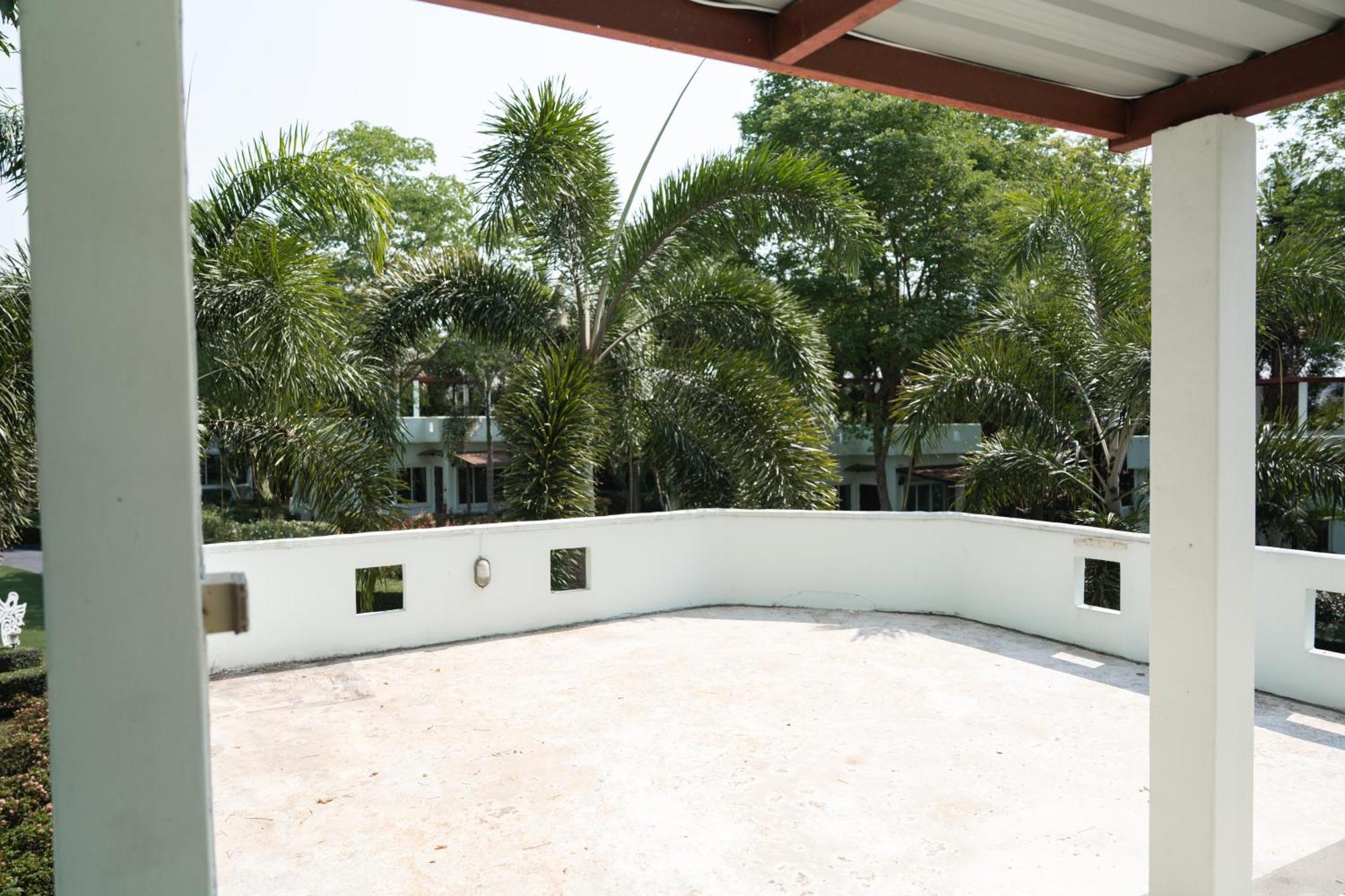 Villa Reina Resort ノンナムデン エクステリア 写真