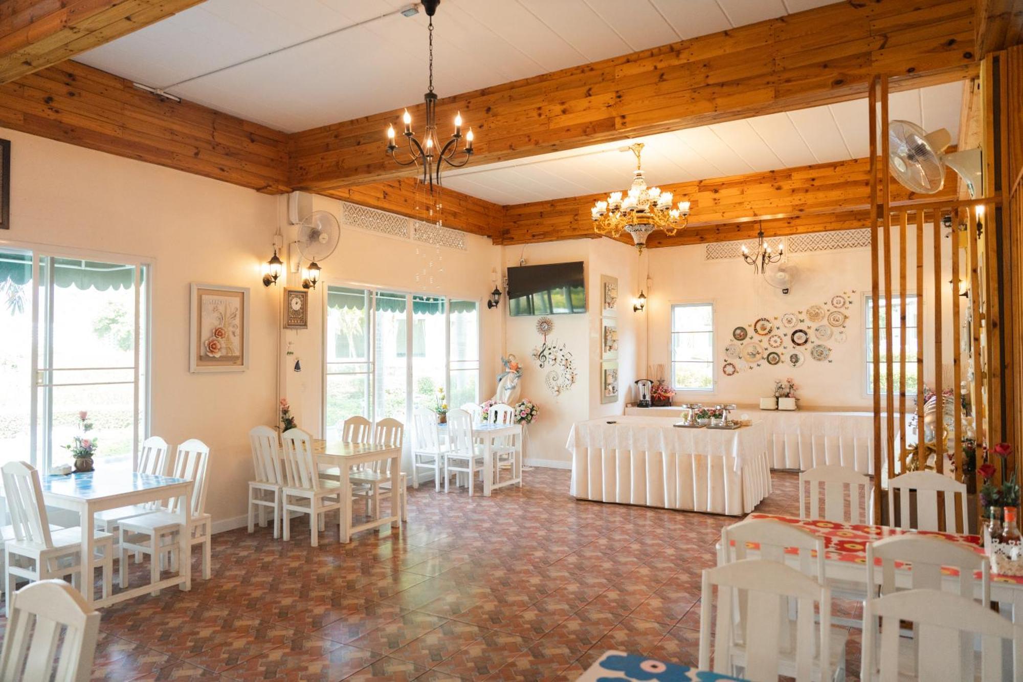 Villa Reina Resort ノンナムデン エクステリア 写真