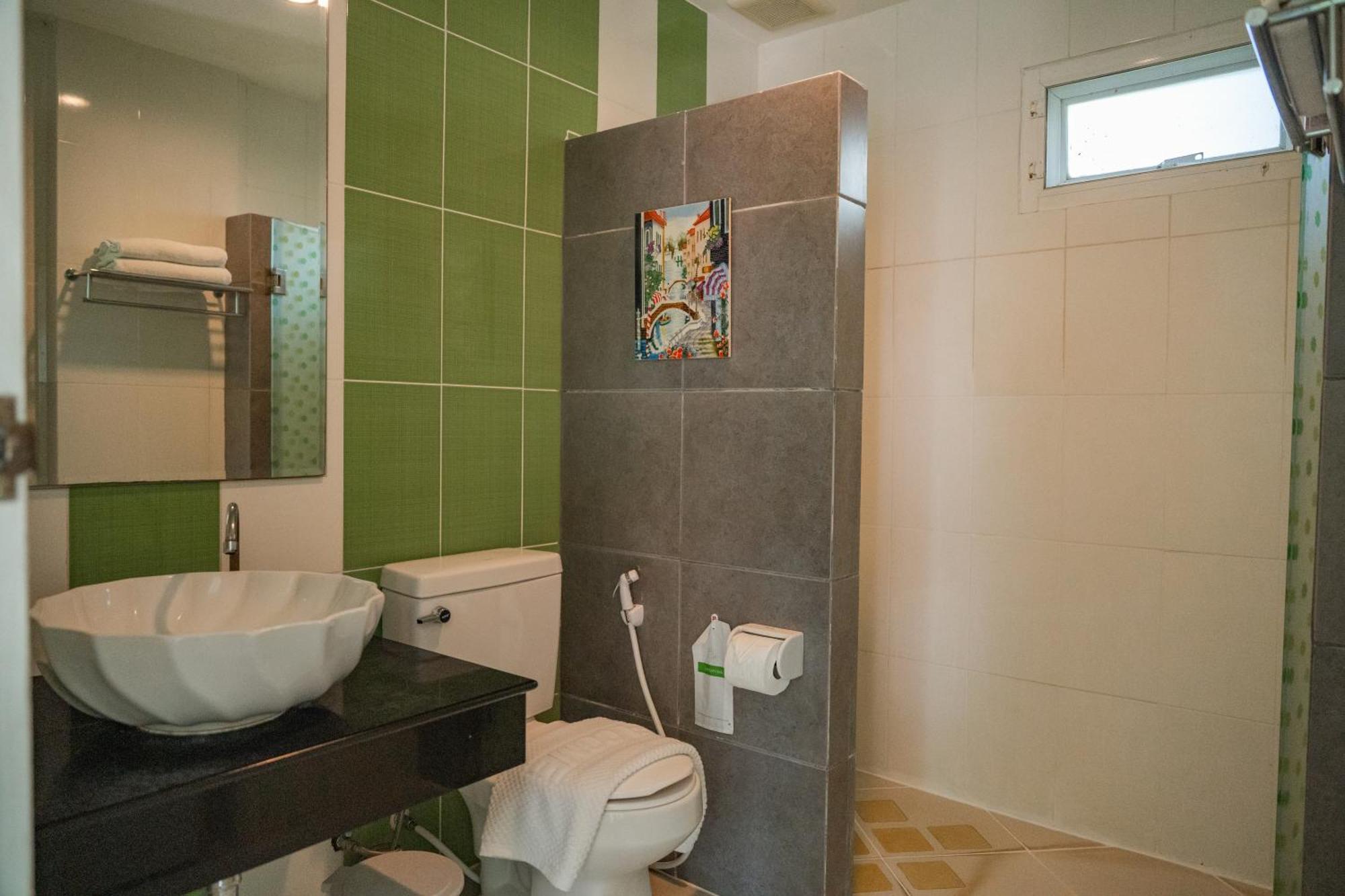 Villa Reina Resort ノンナムデン エクステリア 写真