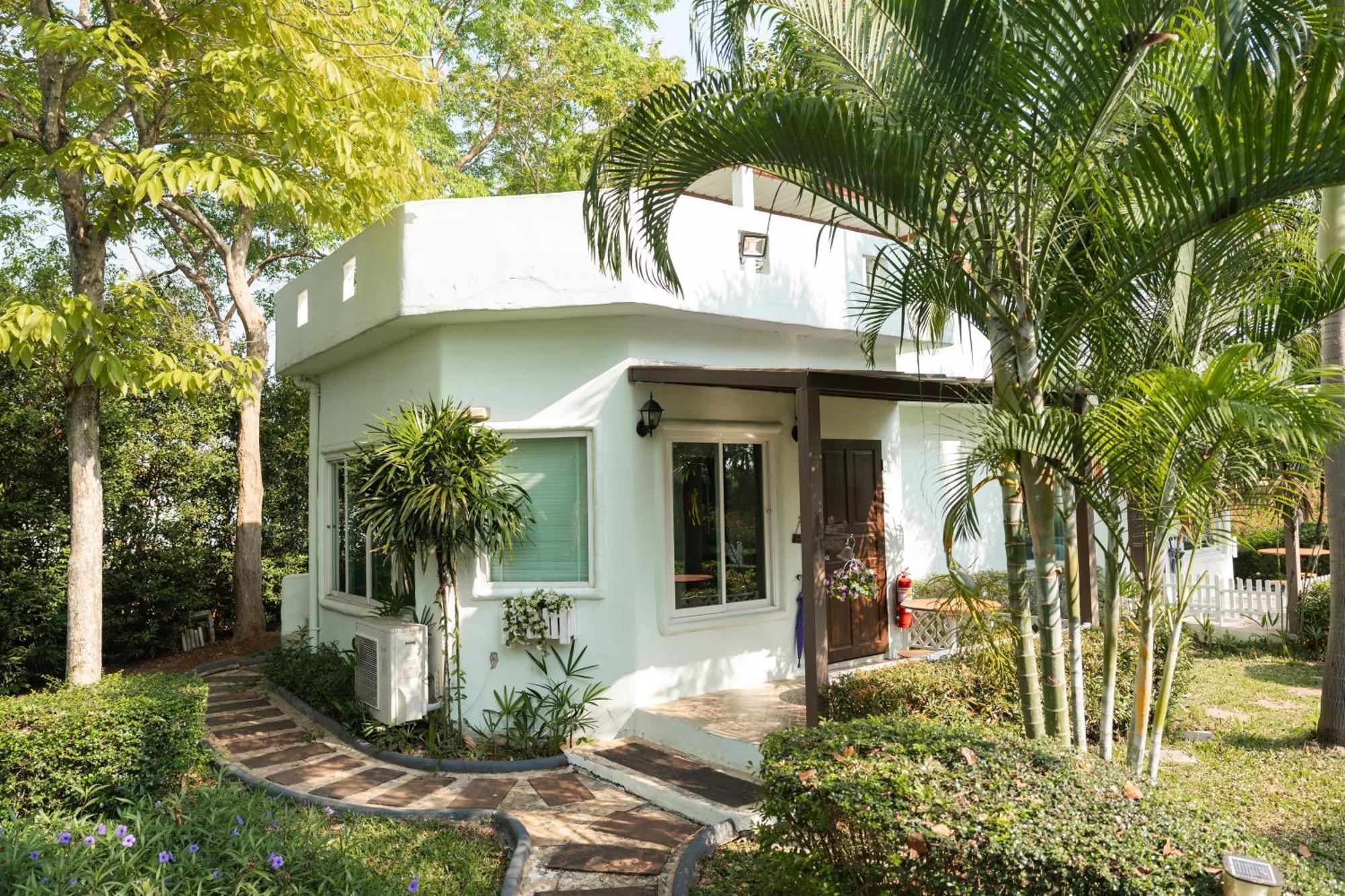 Villa Reina Resort ノンナムデン エクステリア 写真
