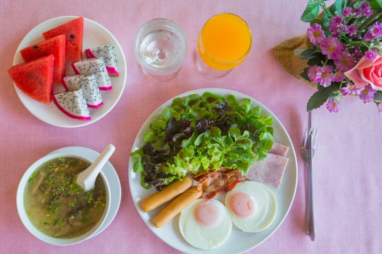 Villa Reina Resort ノンナムデン エクステリア 写真